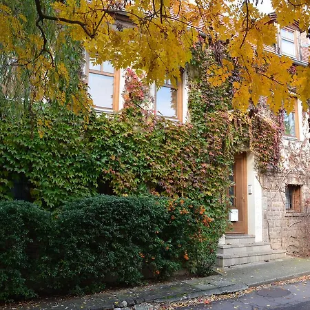 Agyagos7 Apartman דירה אגר